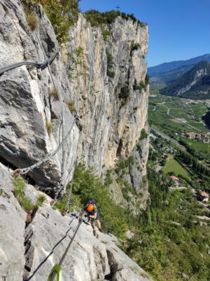 Blick auf Colodri Klettersteig und Gipfel