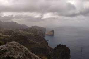Blick auf die Küste am Puig Roig