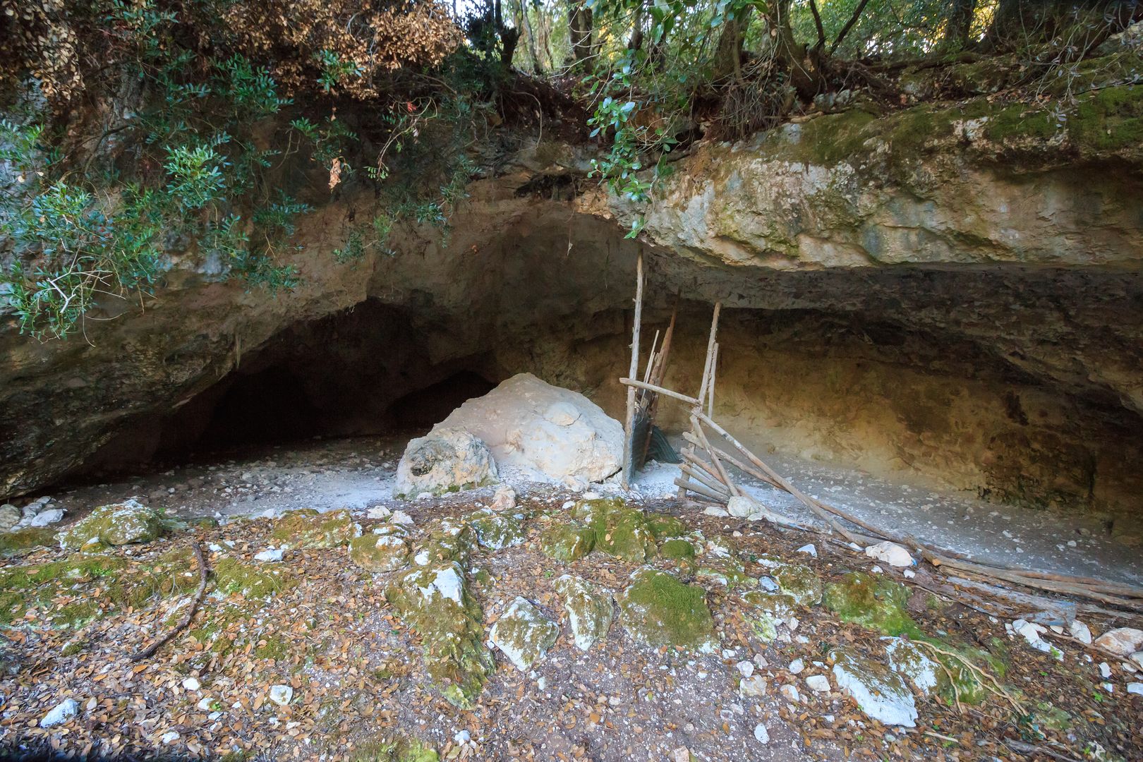 Höhle bei Fiskardo
