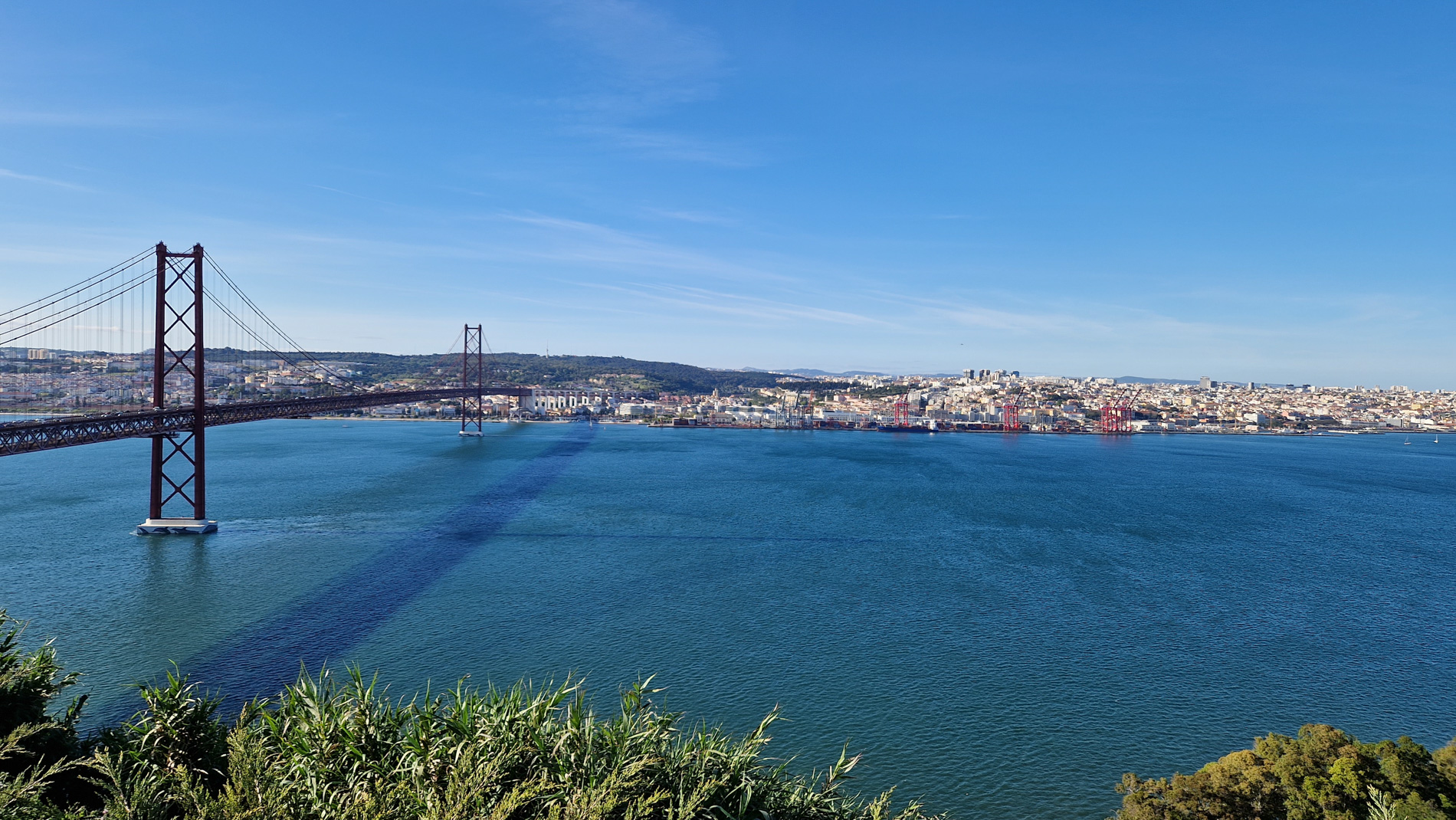 Brücke „Ponte 25 de Abril“ in Lissabon